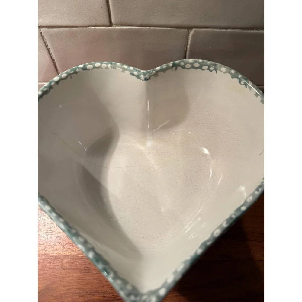 Vintage 1994 ABC Distributing Heart Shaped Nesting Bowls Set of 3 Green